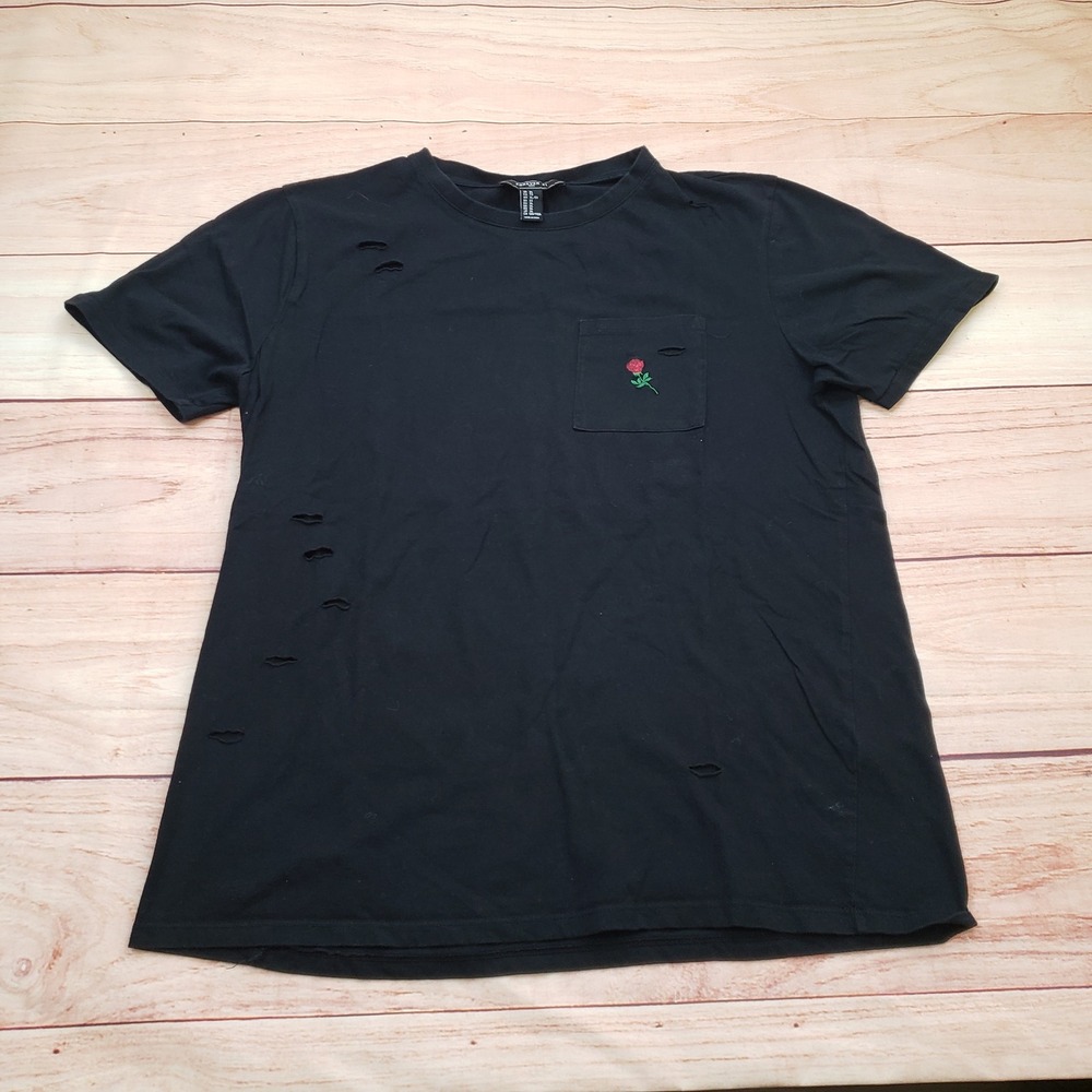 Forever 21 Distressed Rose Pocket T-Shirt Mens XL Black Short Sleeve Streetwear